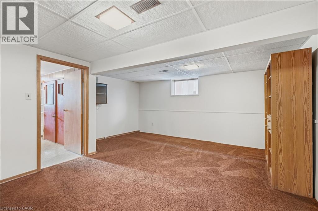 36 Algonquin Court — photo 32