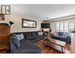 11 Elderberry Avenue, Grimsby, ON L3M5M9 Photo 19