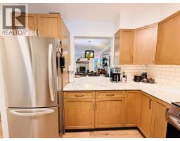 2pc Bathroom - 7977 Radium Golf Course Road Unit# 1, Radium Hot Springs, BC V0A1M0 Photo 10
