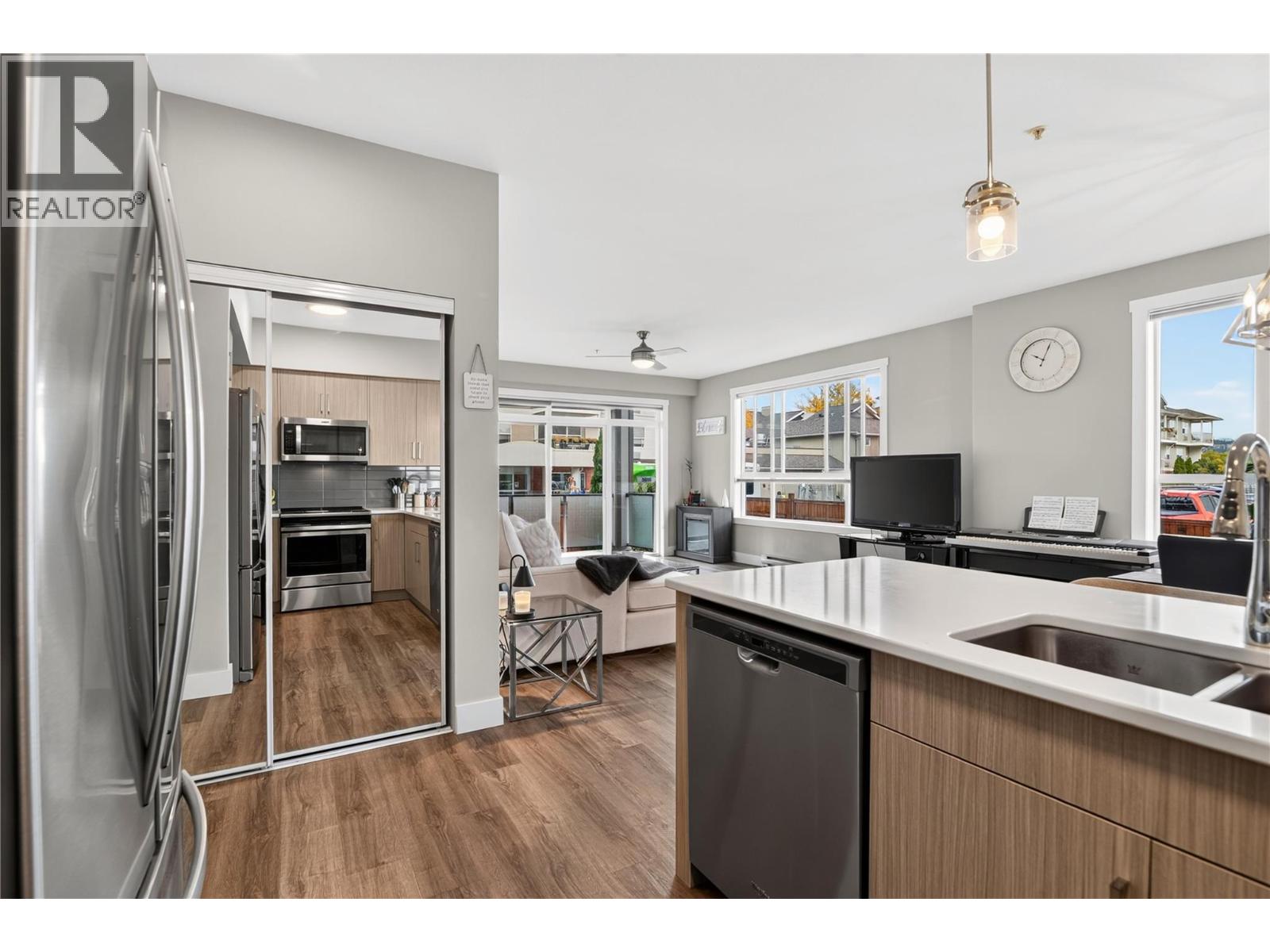 103 3090 Burtch Road, Kelowna