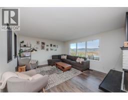 Bedroom - 891 Gleneagles Drive, Kamloops, BC V2E1K2 Photo 9