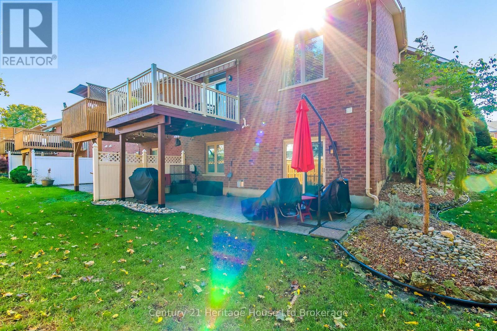 #1 19 ANDERSON STREET - Image 26