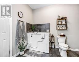 1 - 19 Anderson Street, Woodstock, ON N4S9A3 Photo 13