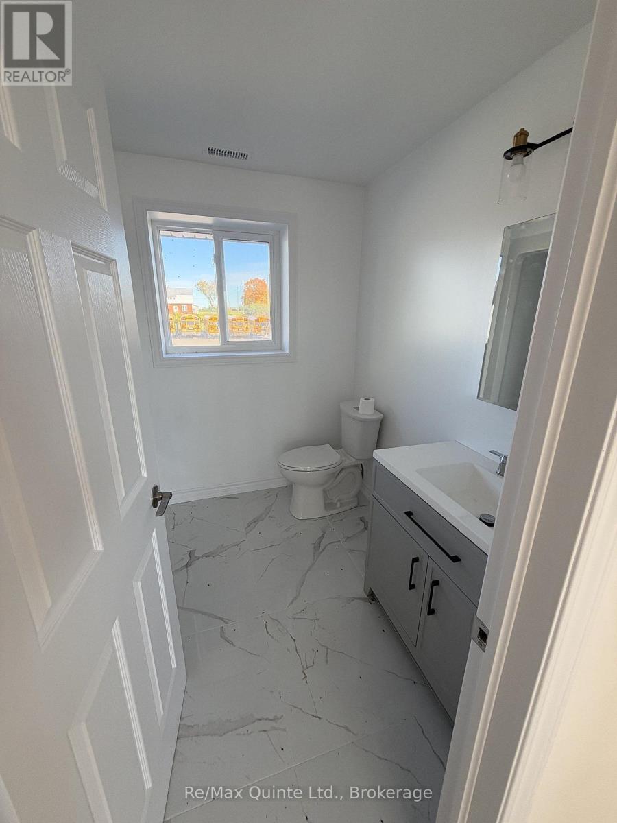 425 Bellevue Drive — photo 18