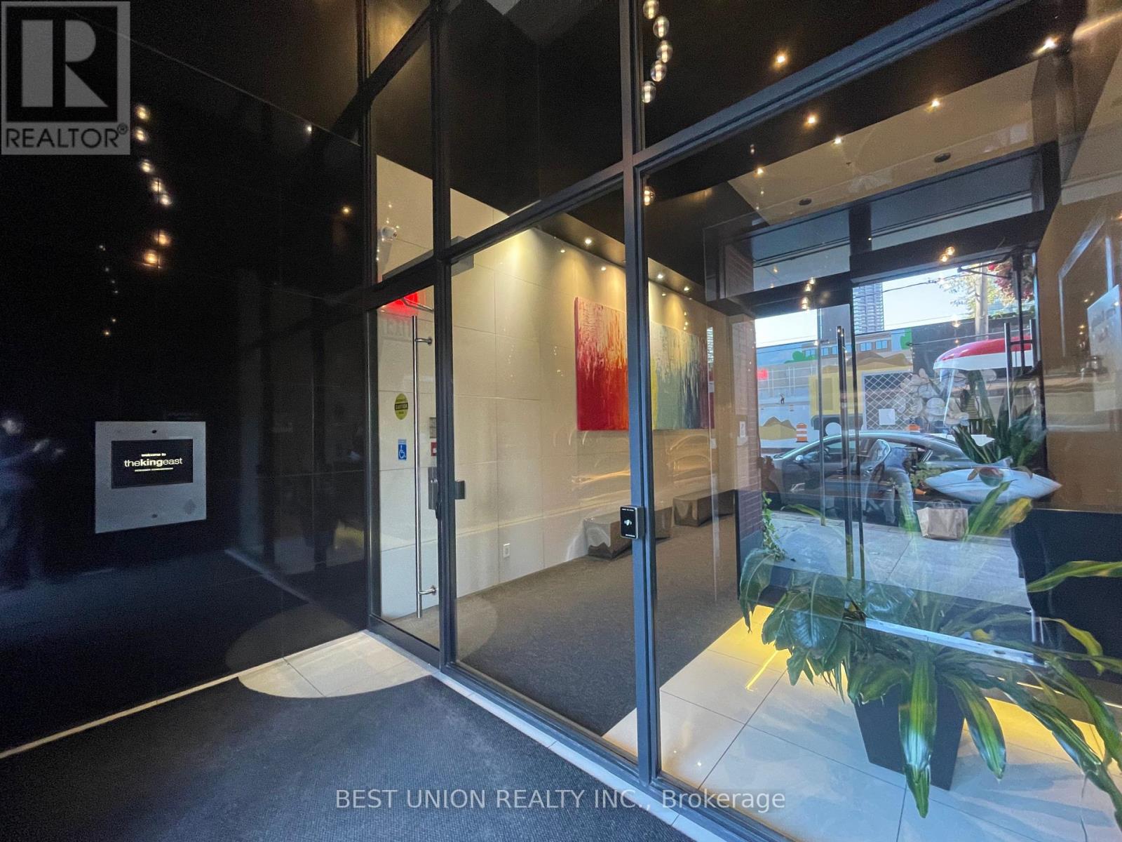 1313- 318 King Street East, Toronto, ON photo 4