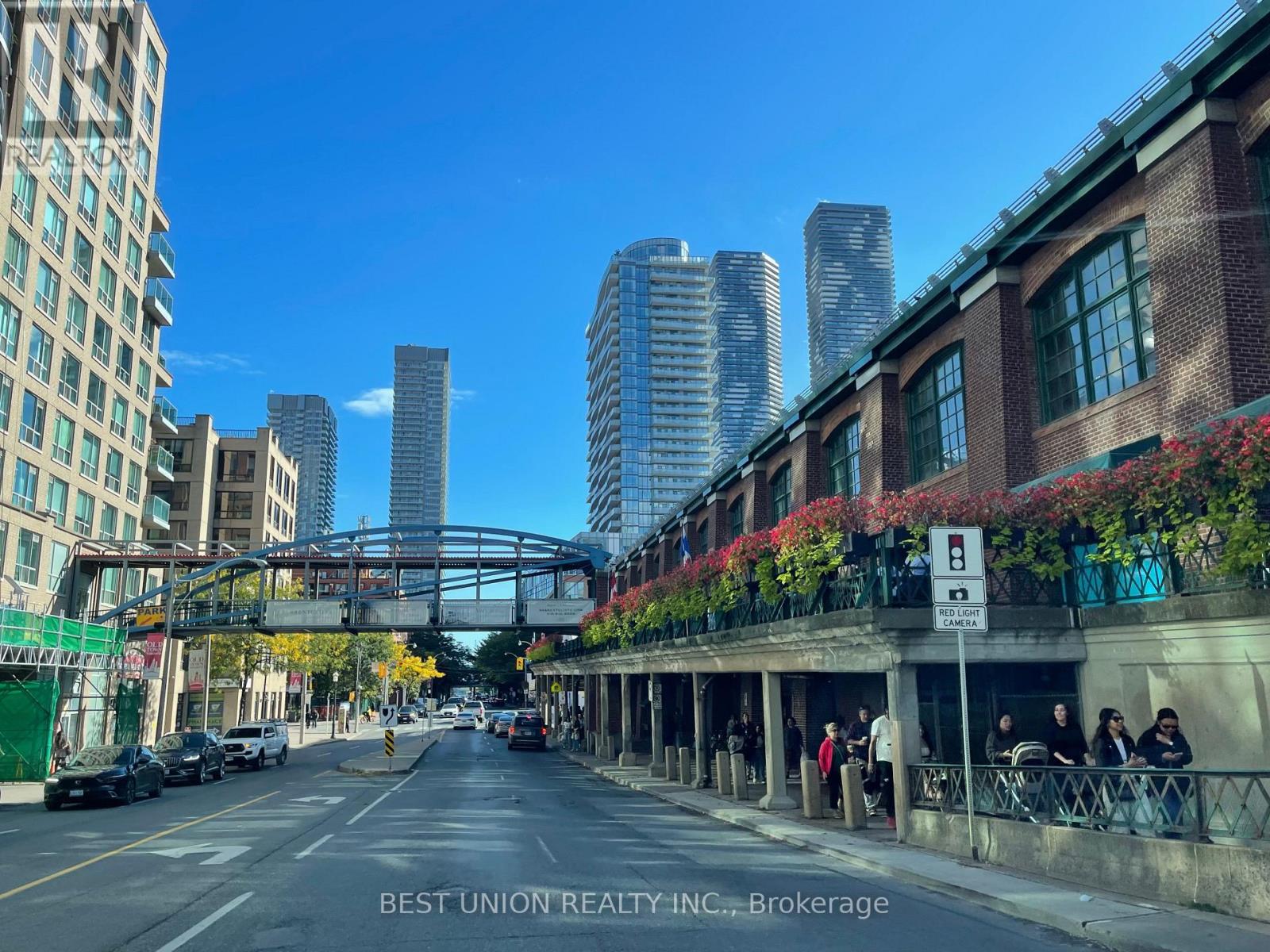 #1313 318 KING STREET E - 49