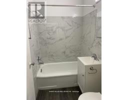 B2 - 1582 Bathurst Street, Toronto, ON M5P3H3 Photo 6