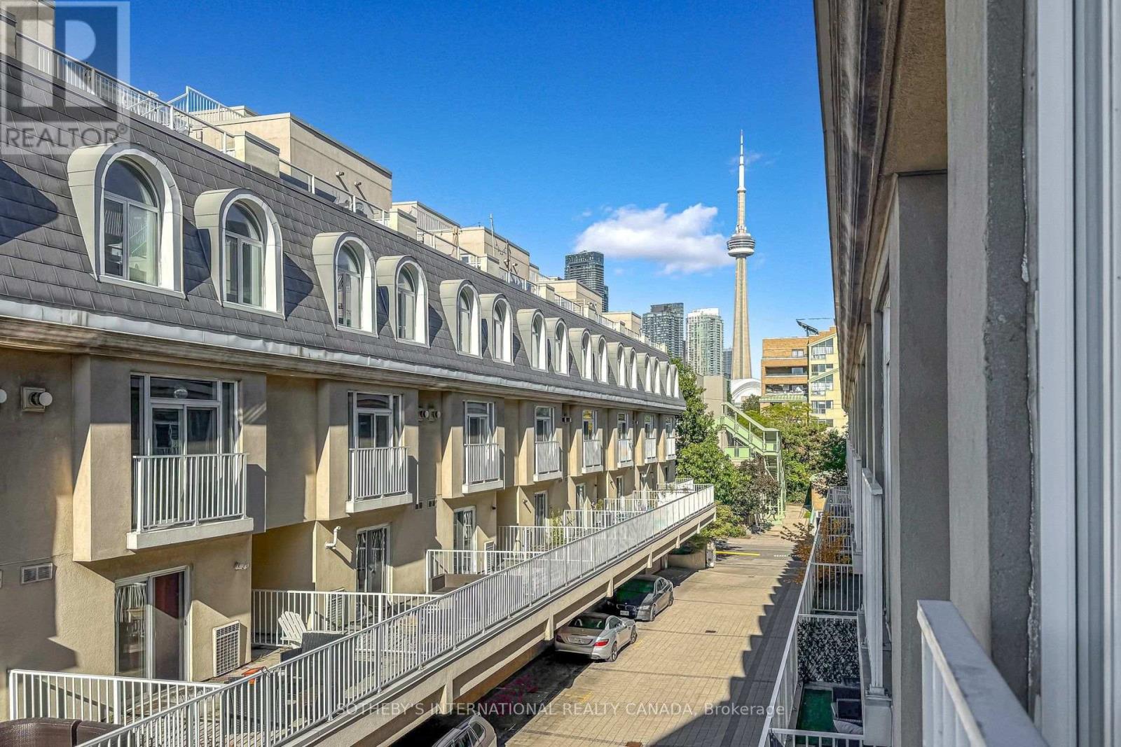 377- 32 Stadium Road, Toronto, ON photo 45