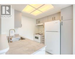 2504 - 5 Concorde Place, Toronto, ON M3C3M8 Photo 6