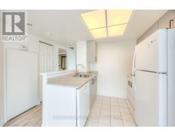 2504 - 5 Concorde Place, Toronto, ON M3C3M8 Photo 7