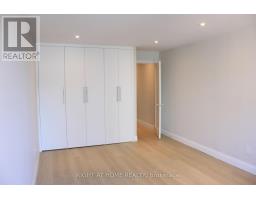 2431 - 33 Harbour Square, Toronto, ON M5J2G2 Photo 16