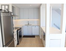2431 - 33 Harbour Square, Toronto, ON M5J2G2 Photo 7