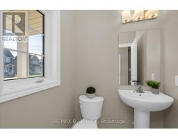 214 Cubitt Street, Clearview, ON L0M1S0 Photo 16