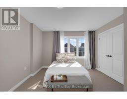 214 Cubitt Street, Clearview, ON L0M1S0 Photo 24