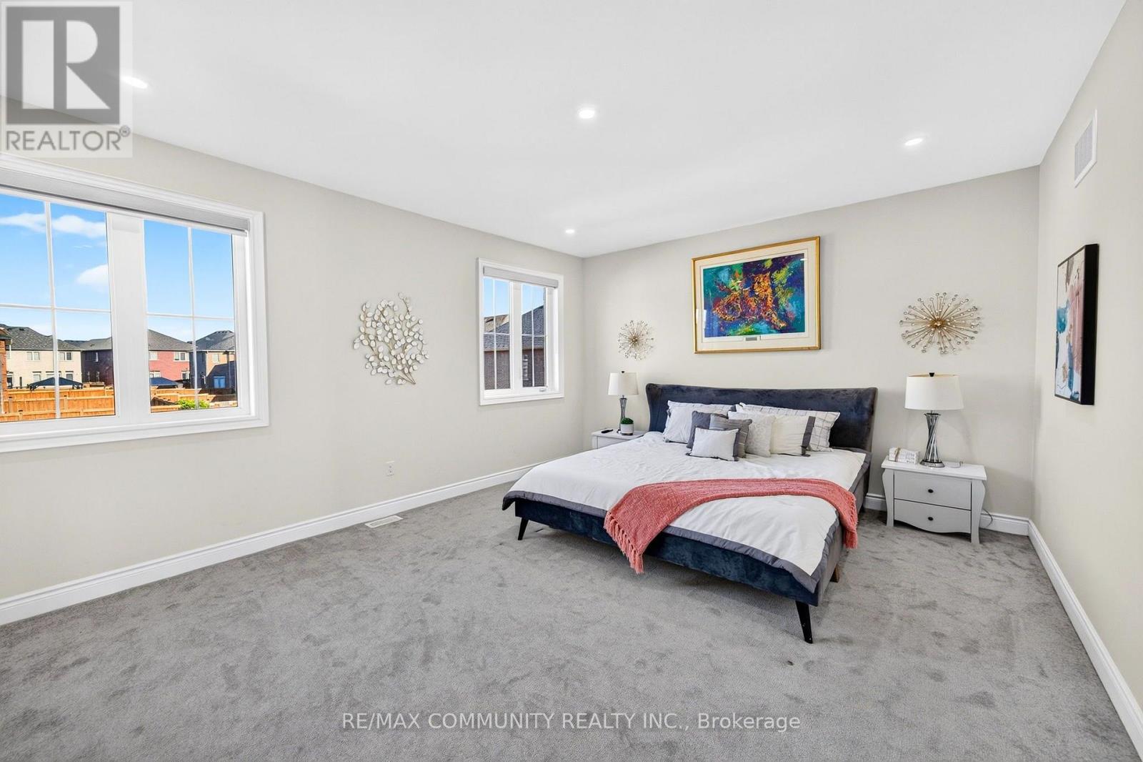 144 AUCKLAND DRIVE - 27