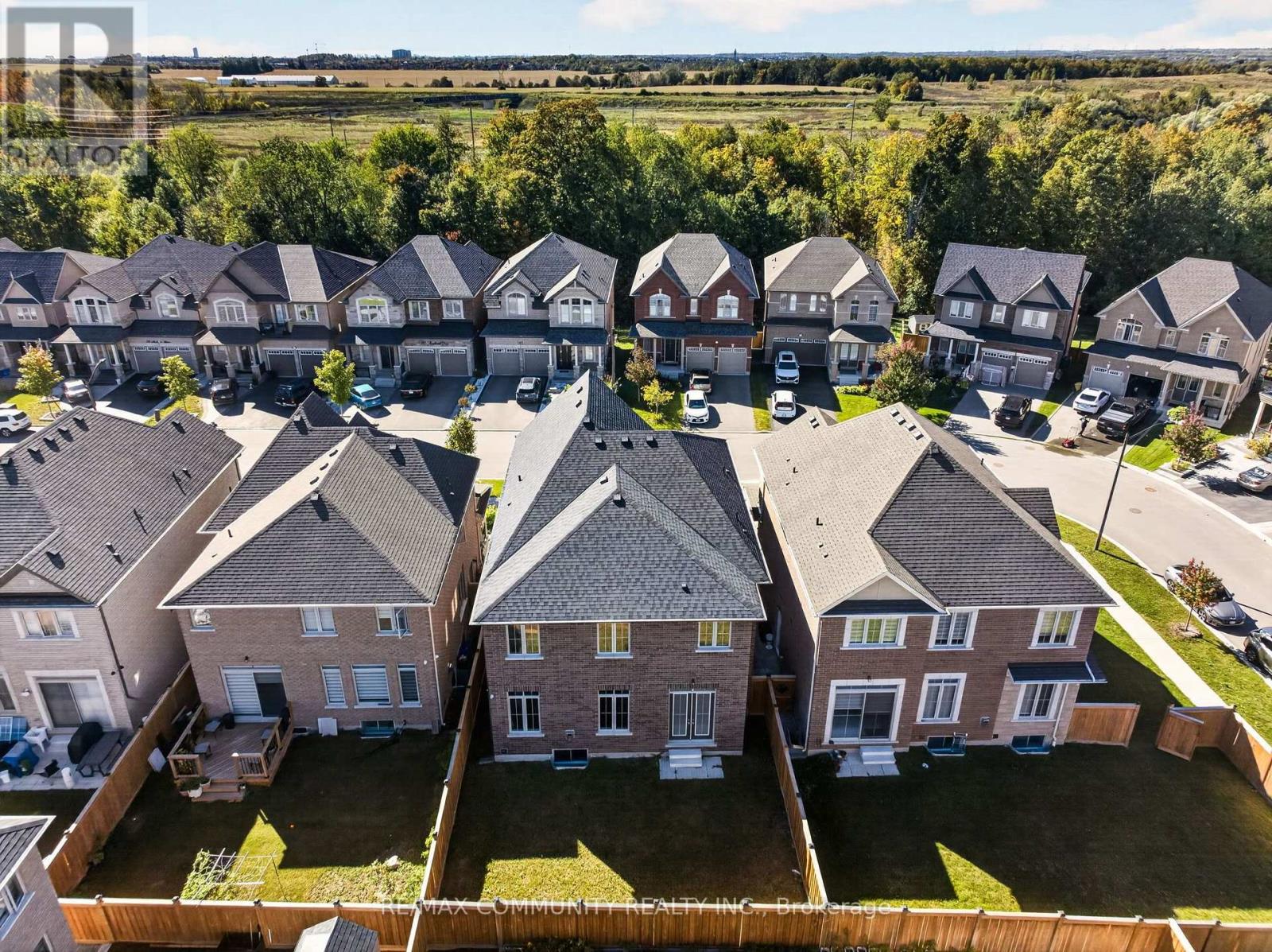 144 Auckland Drive, Whitby, ON photo 48