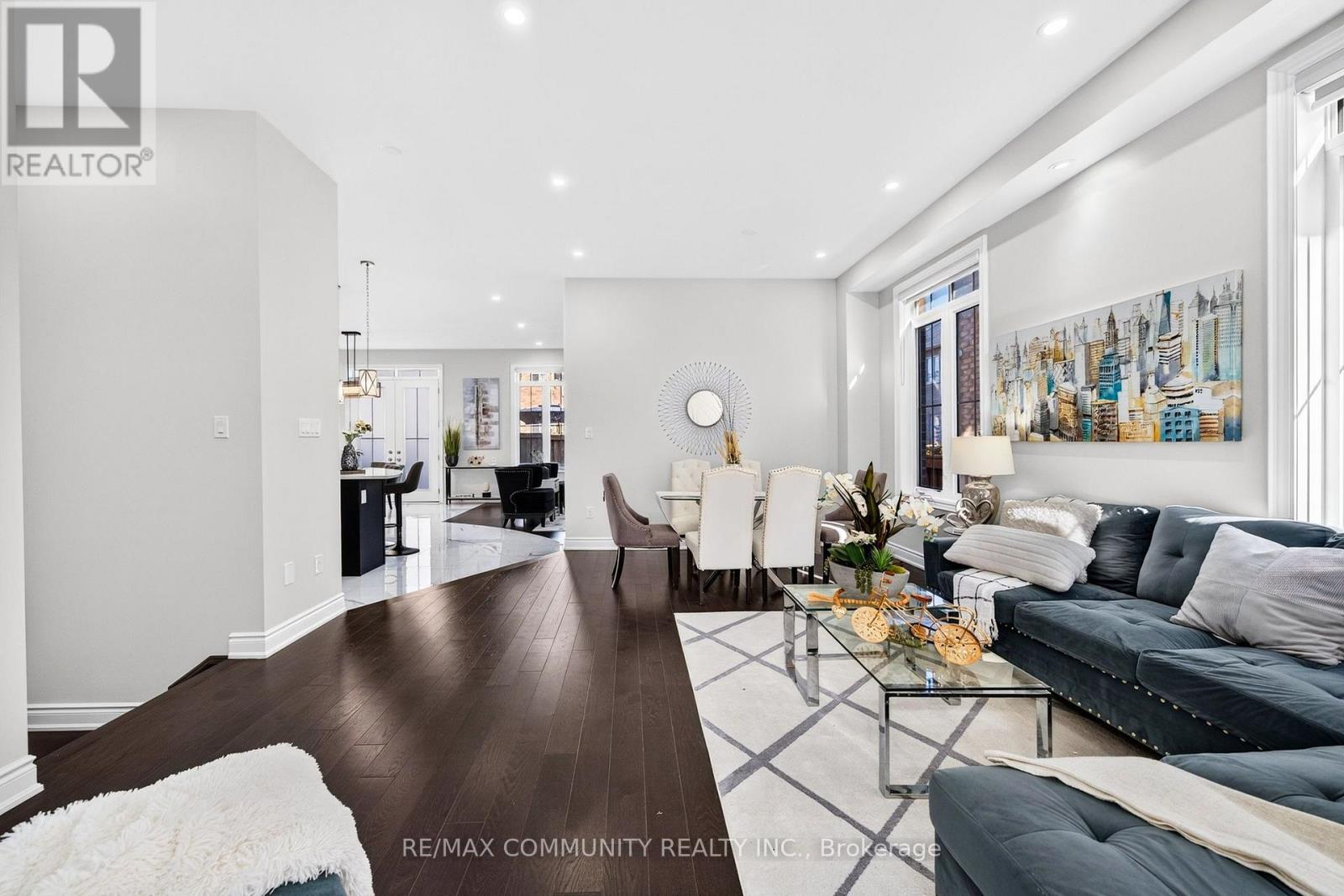 144 Auckland Drive, Whitby, ON photo 6