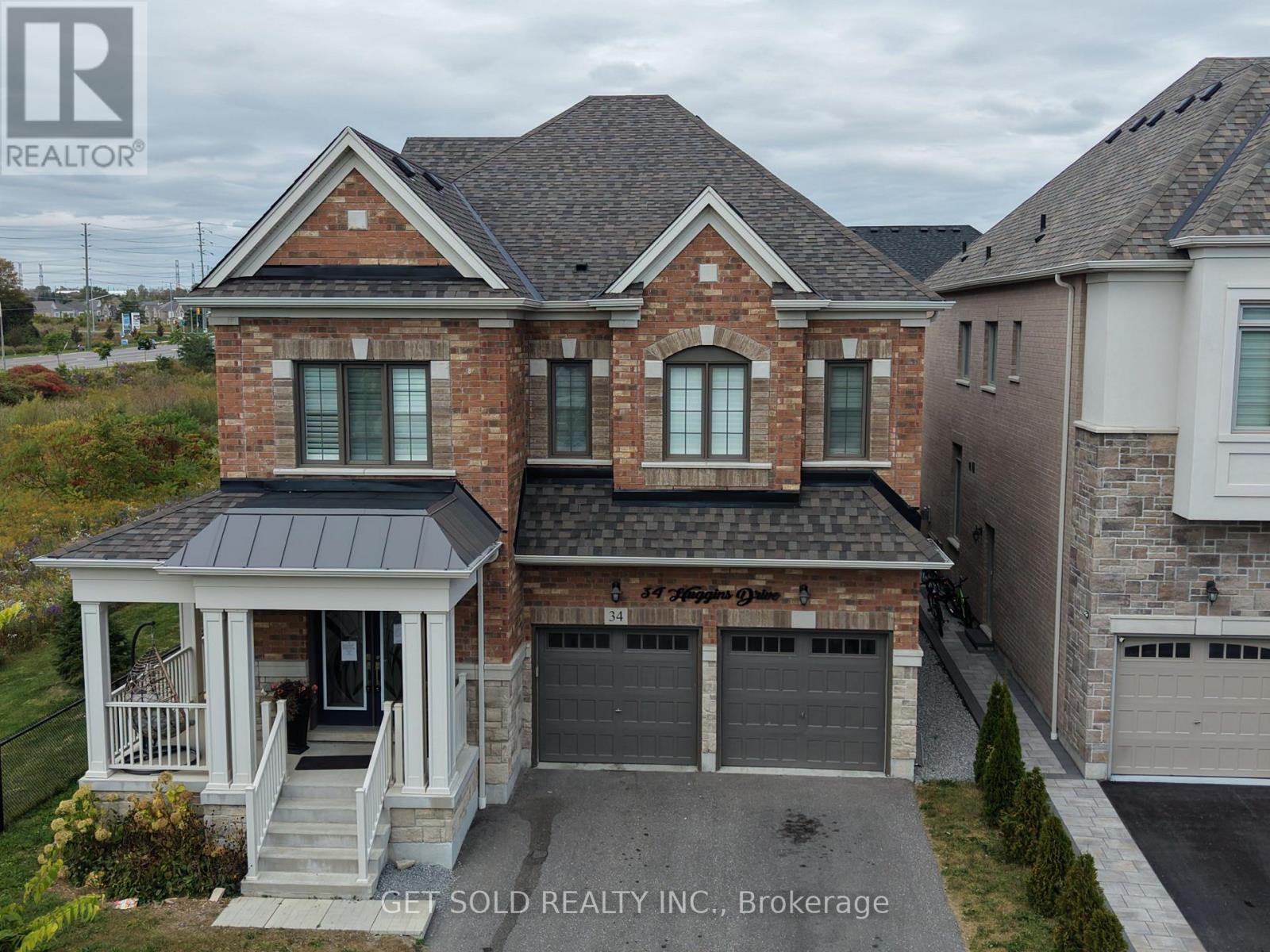 34 Huggins Drive, Whitby, ON