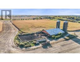 533 South River Road, Centre Wellington, ON N0B1S0 Photo 9