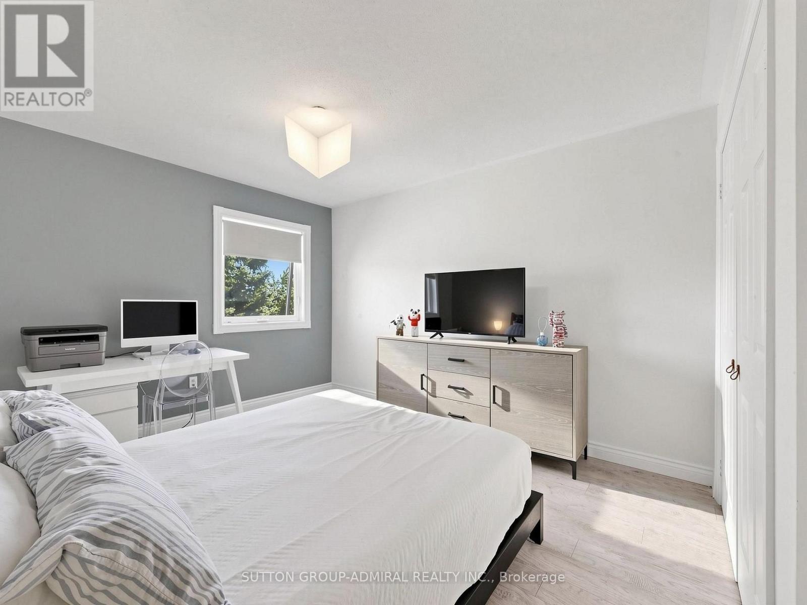 10 Silver Oaks Boulevard, Vaughan, ON photo 18