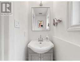 10 Silver Oaks Boulevard, Vaughan, ON L4H1X5 Photo 12