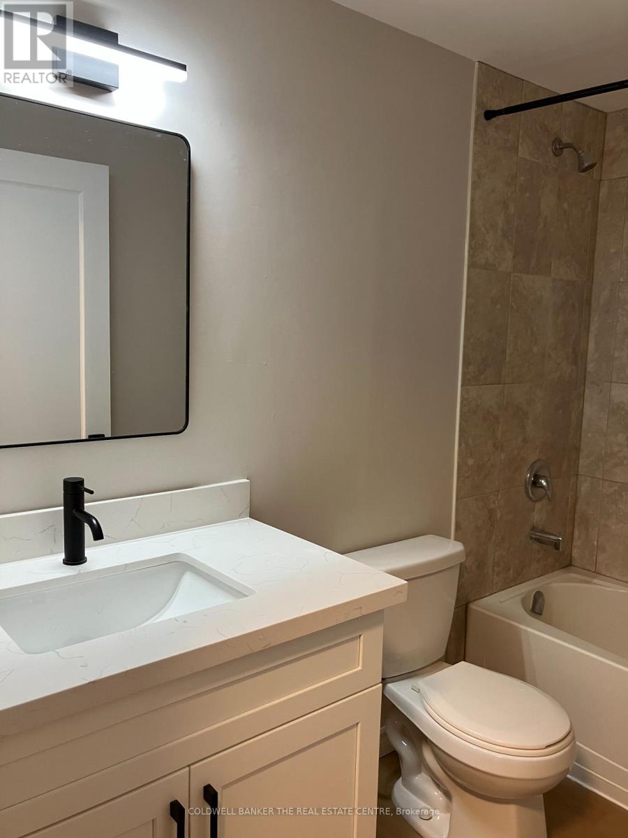 141 BLACK CHERRY CRESCENT, Barrie (Holly) — photo 10