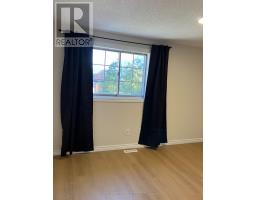 141 Black Cherry Crescent, Barrie, ON L4N9L1 Photo 7