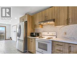 4 Eastwood Drive, Welland, ON L3C6W3 Photo 12