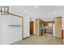 4 Eastwood Drive, Welland, ON L3C6W3 Photo 8