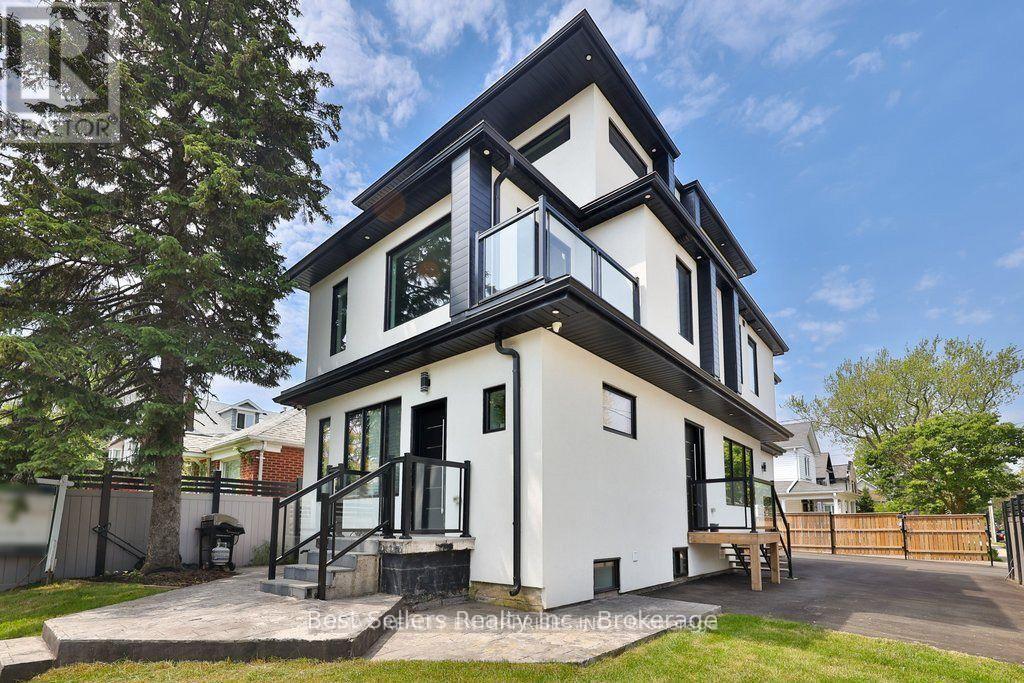 Photo of 172 Royal York Road
