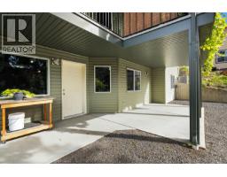 2095 Bernau Court, Lake Country, BC V4V2M7 Photo 38