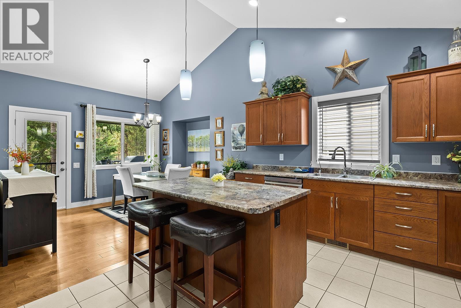 2095 Bernau Court - 11