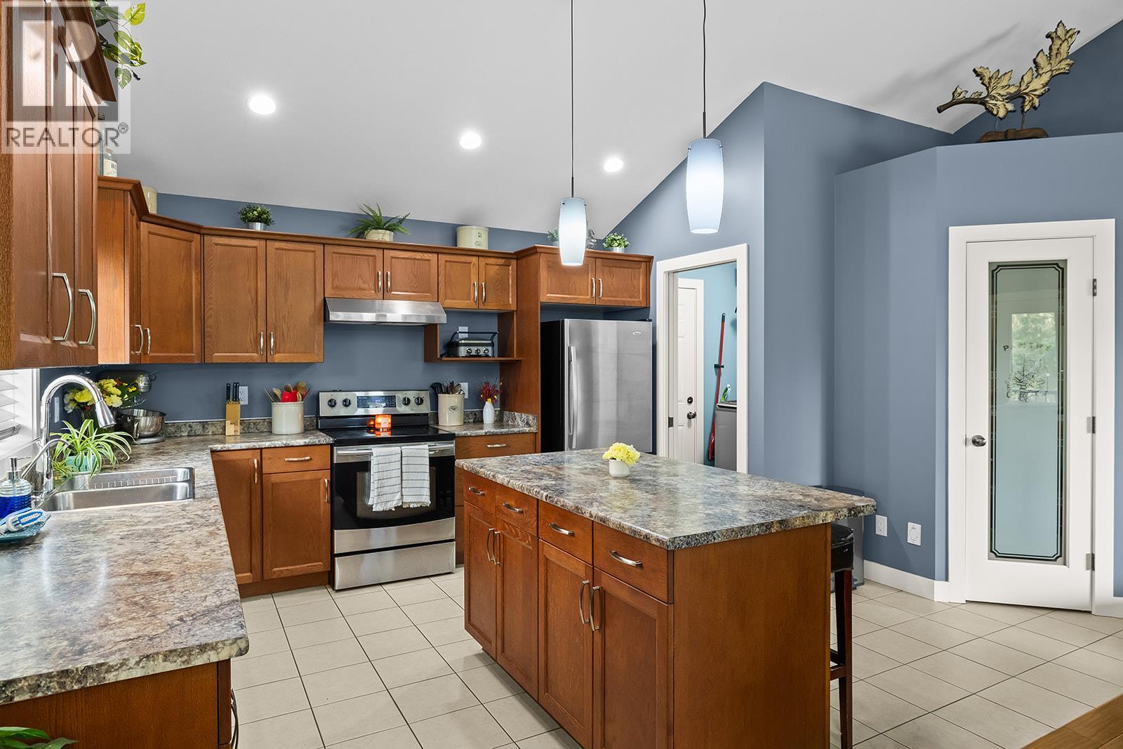 2095 Bernau Court - 14