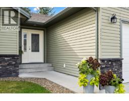 2095 Bernau Court, Lake Country, BC V4V2M7 Photo 35