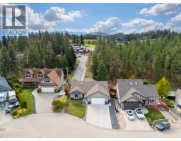 2095 Bernau Court, Lake Country, BC V4V2M7 Photo 53