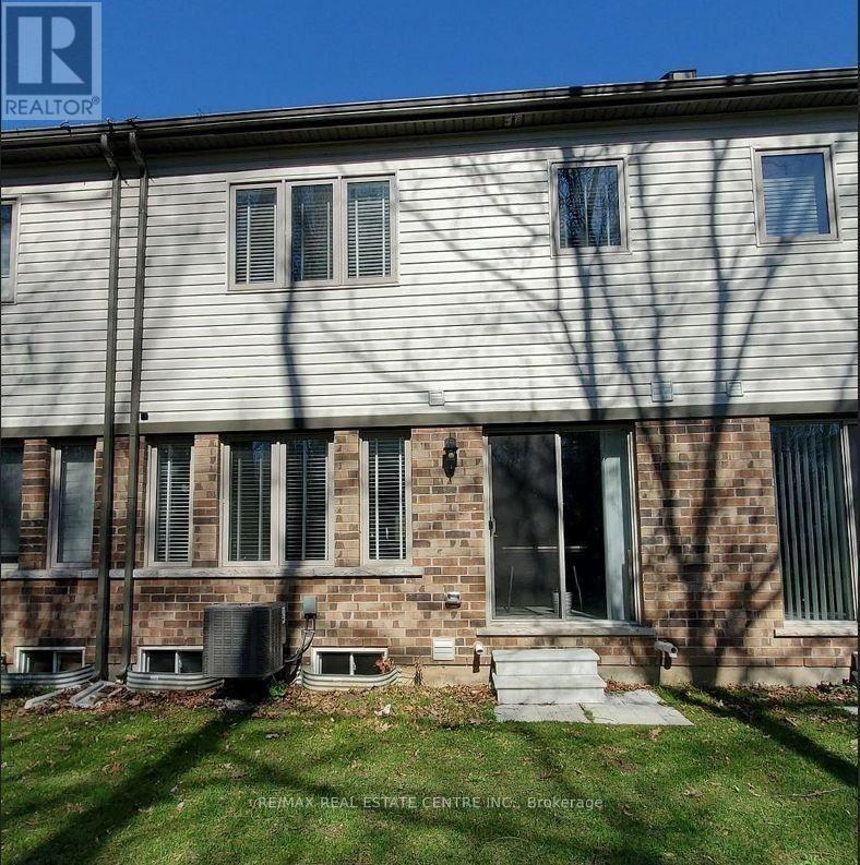 27 - 570 LINDEN DRIVE, Cambridge — photo 7