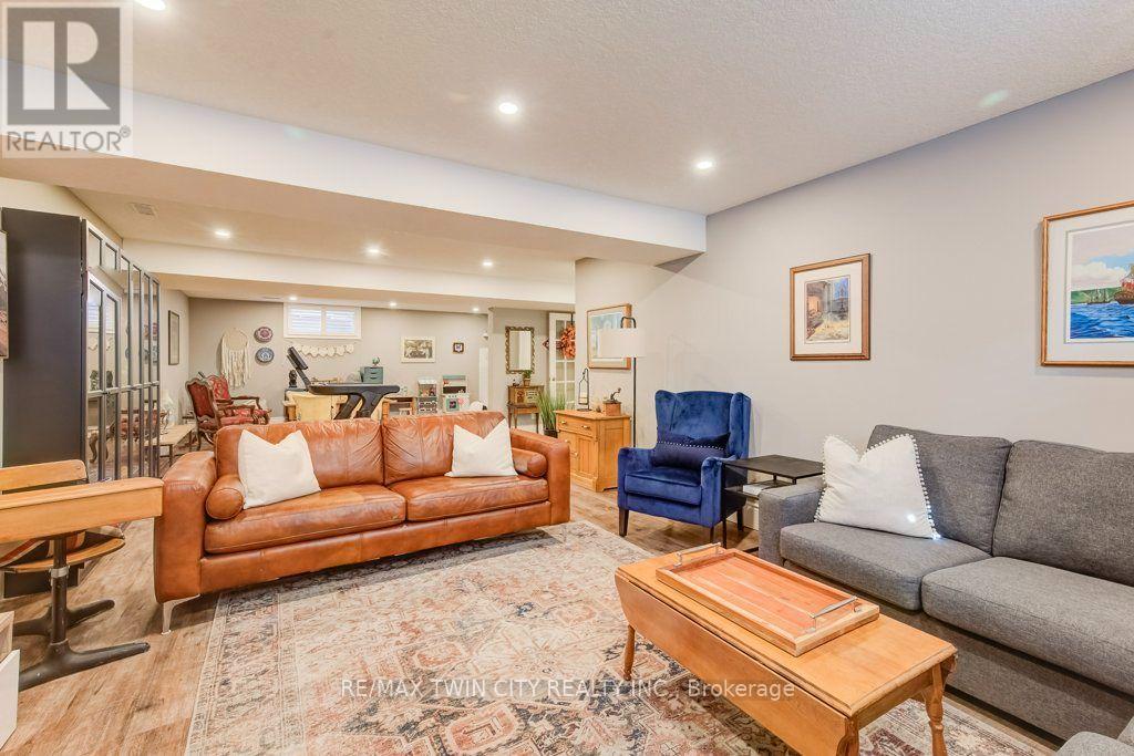 27 Coral Gables Crescent, Woolwich, ON photo 37