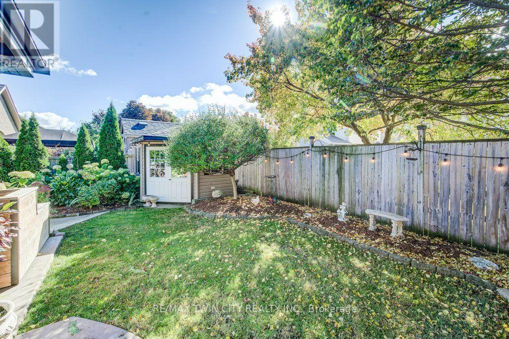 27 Coral Gables Crescent, Woolwich, ON photo 44