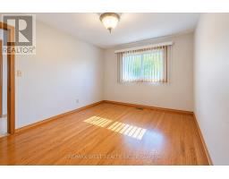 Family room - 34 Glen Castle Drive, Hamilton, ON L8G2Z4 Photo 11