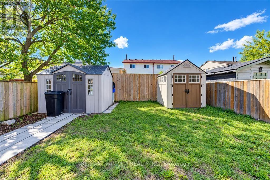 136 SEKURA Crescent, Cambridge, ON photo 26