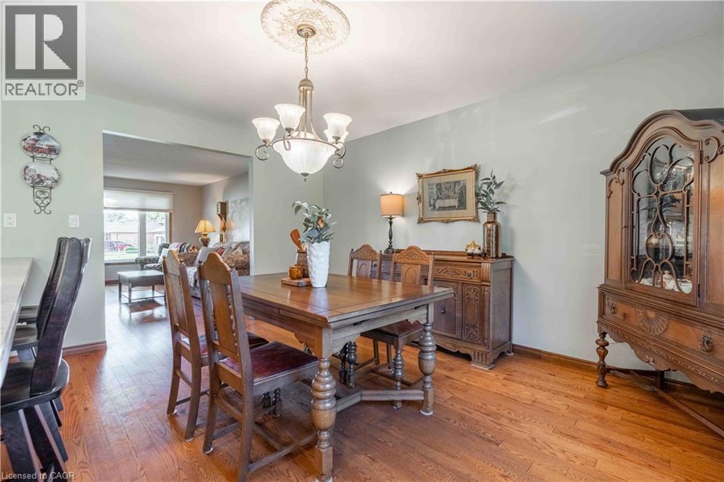 15 CLARE INNIS Court - 16