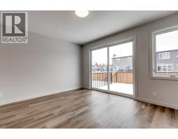 5pc Bathroom - 554 Rivercrest View, Cochrane, AB T4C2W9 Photo 9