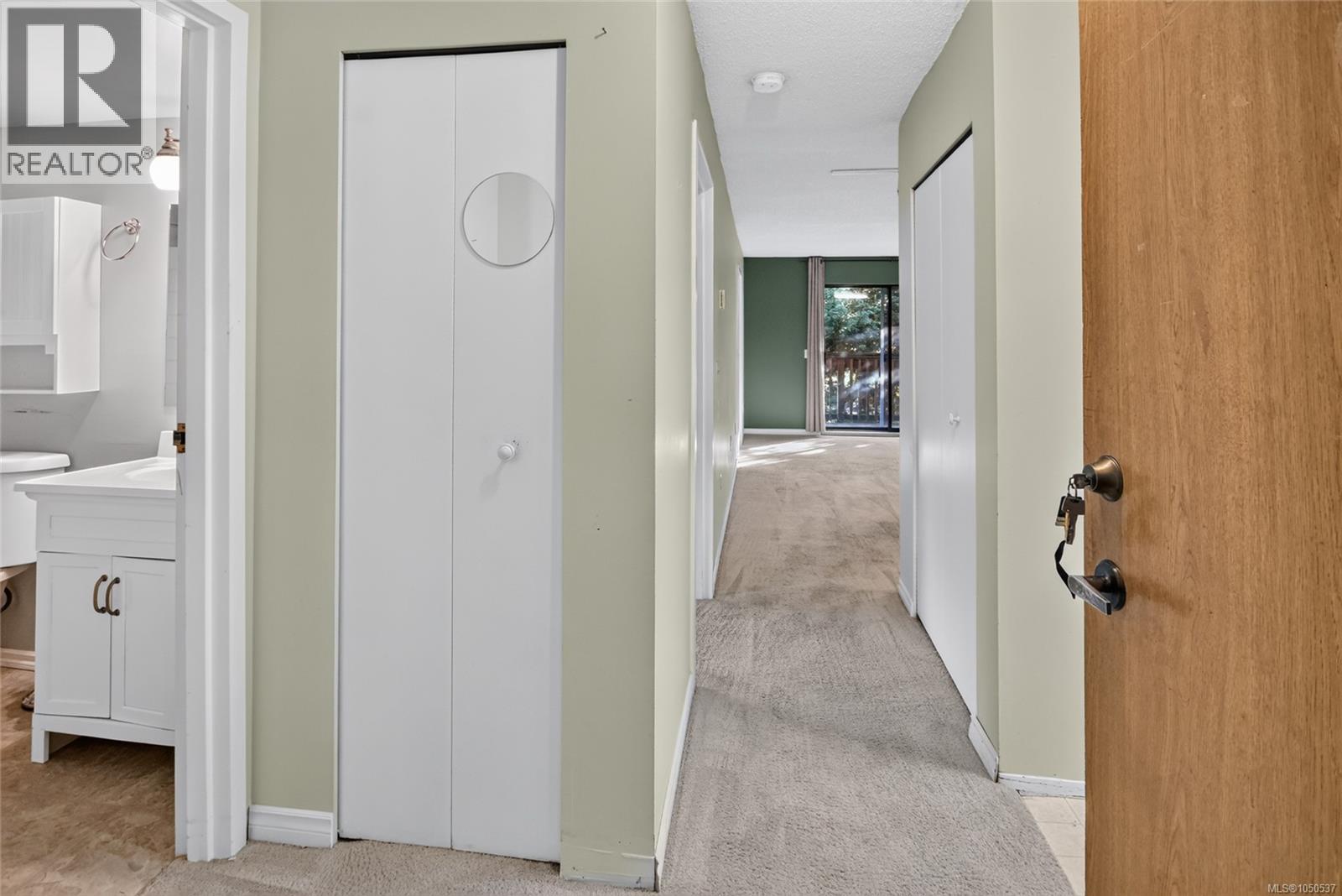#209 4728 Uplands Dr - Image 4