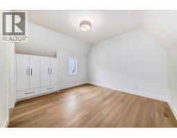 Bedroom - 1612 49 Avenue Sw, Calgary, AB T2T2T7 Photo 24