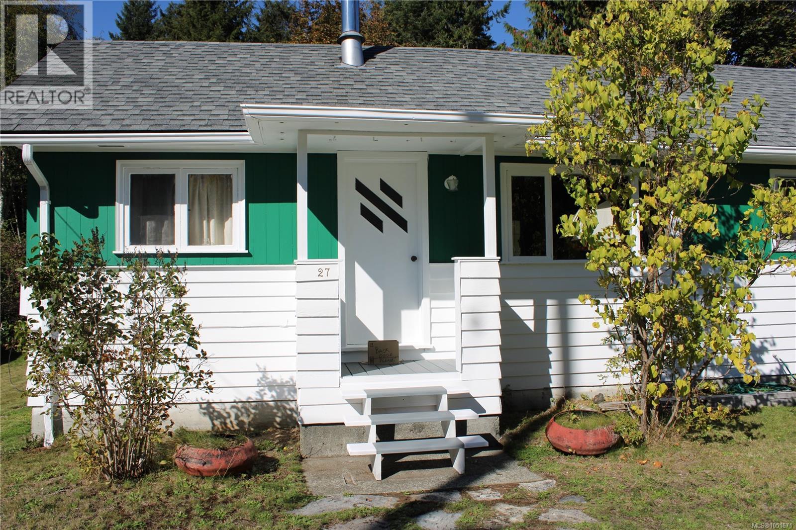 27 Cain Dr - 2