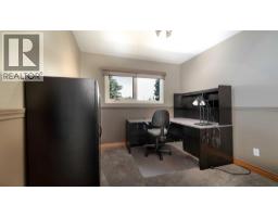 152 Mapleburn Drive SE - photo 32