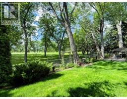 152 Mapleburn Drive SE - photo 42