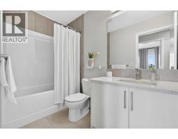 90 Savoy Landing SE - photo 36