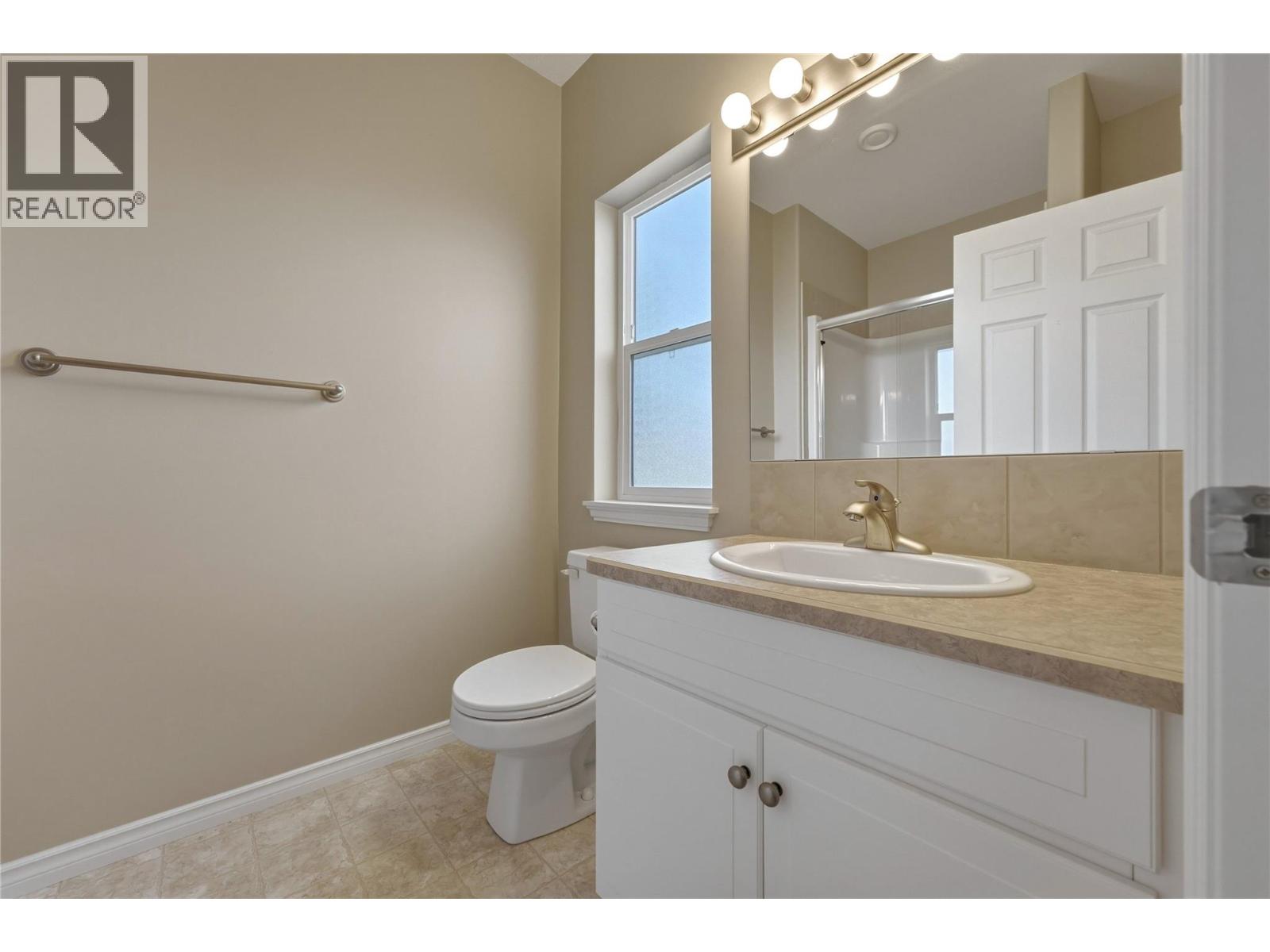 #3 8014 Whitestone Drive - Image 39
