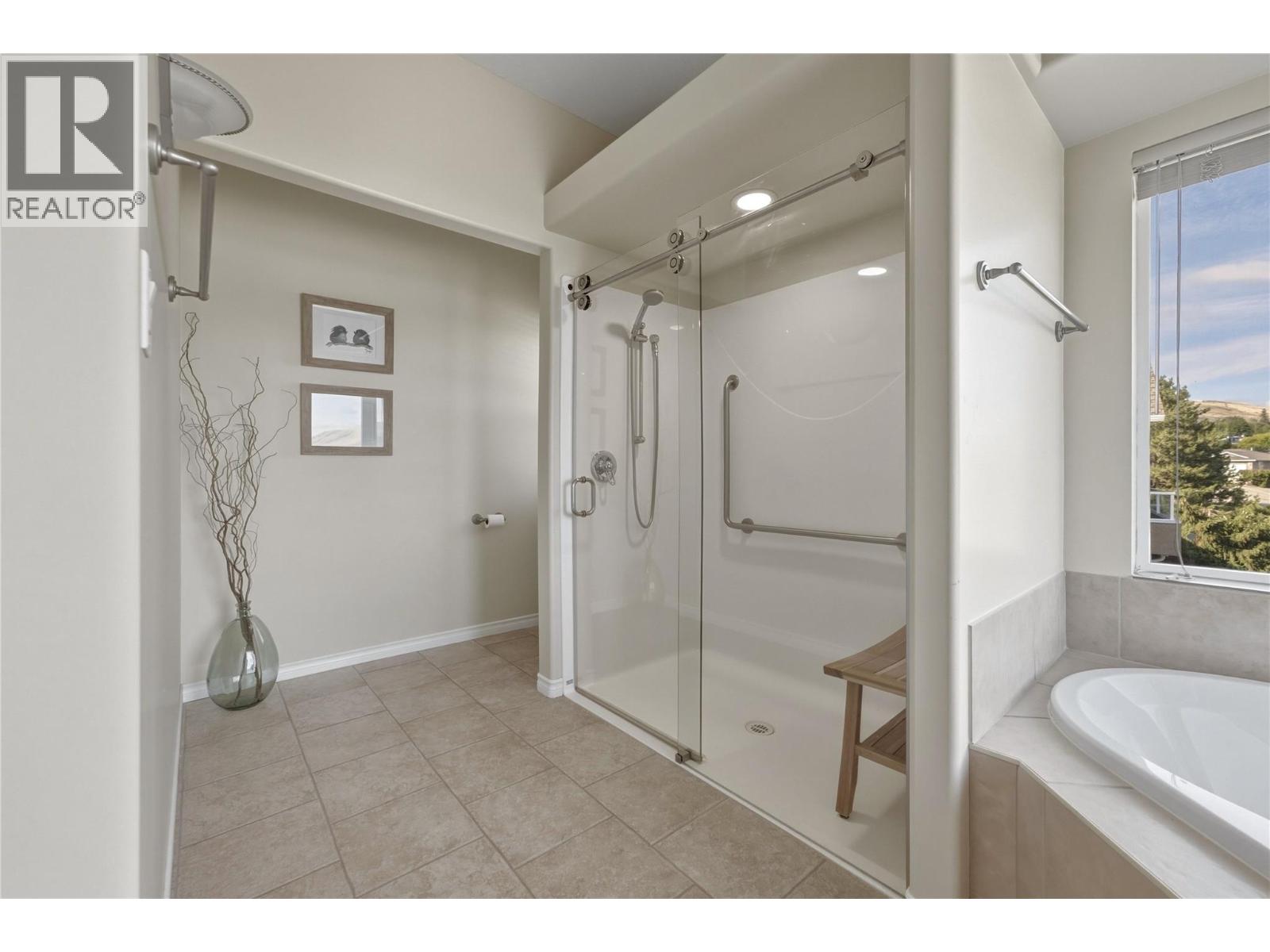 #3 8014 Whitestone Drive - 22